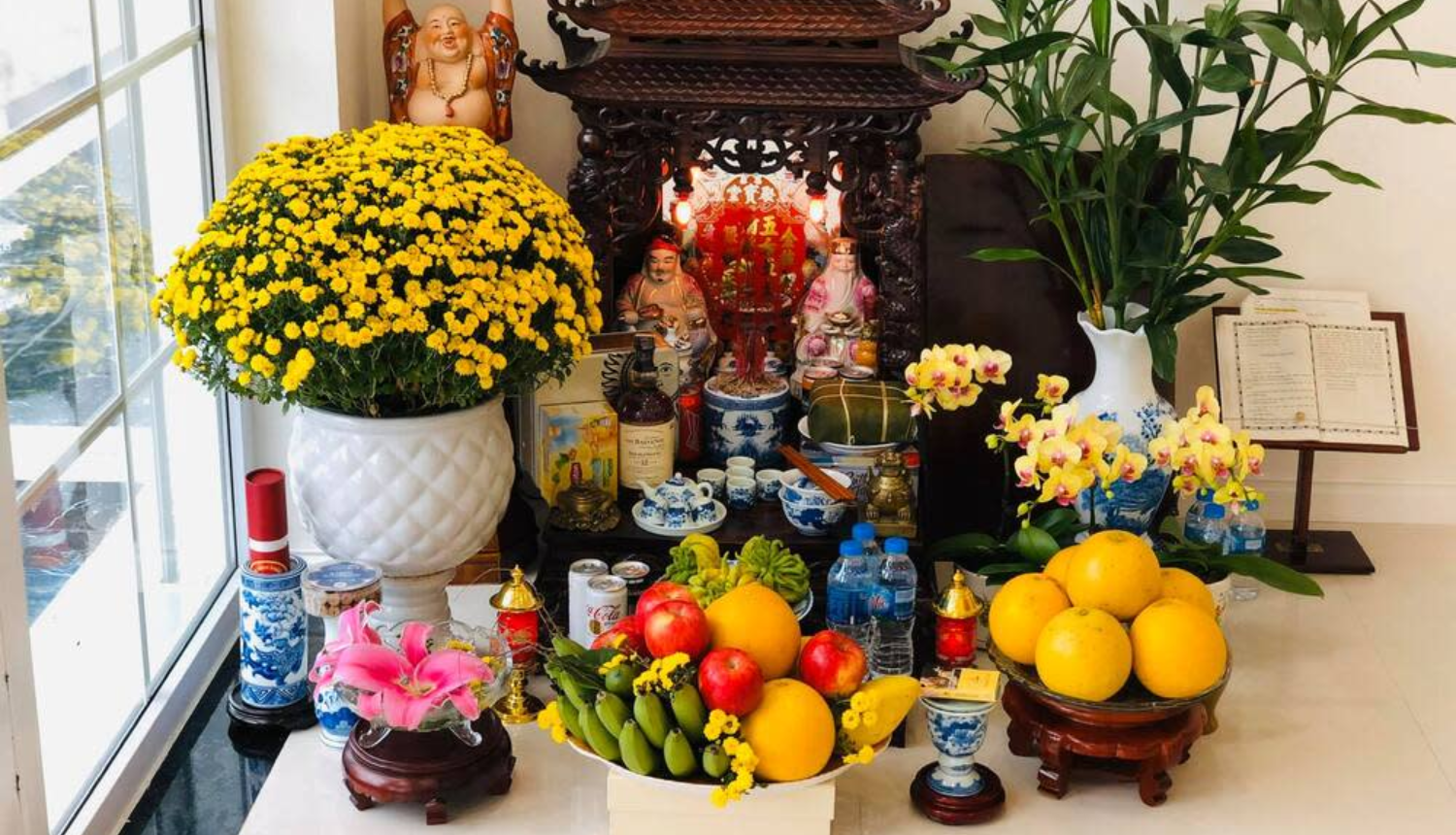 Trang trí bàn thờ ông Địa hợp phong thủy